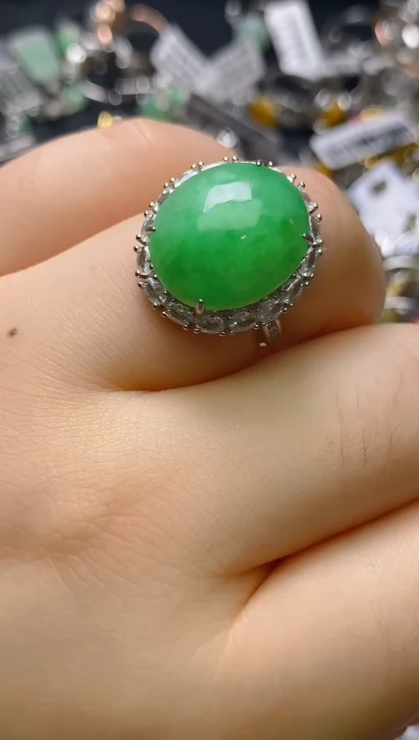 银S925镶嵌戒指翡翠百内无证书
