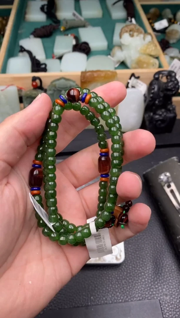 未镶嵌手链和田玉手链