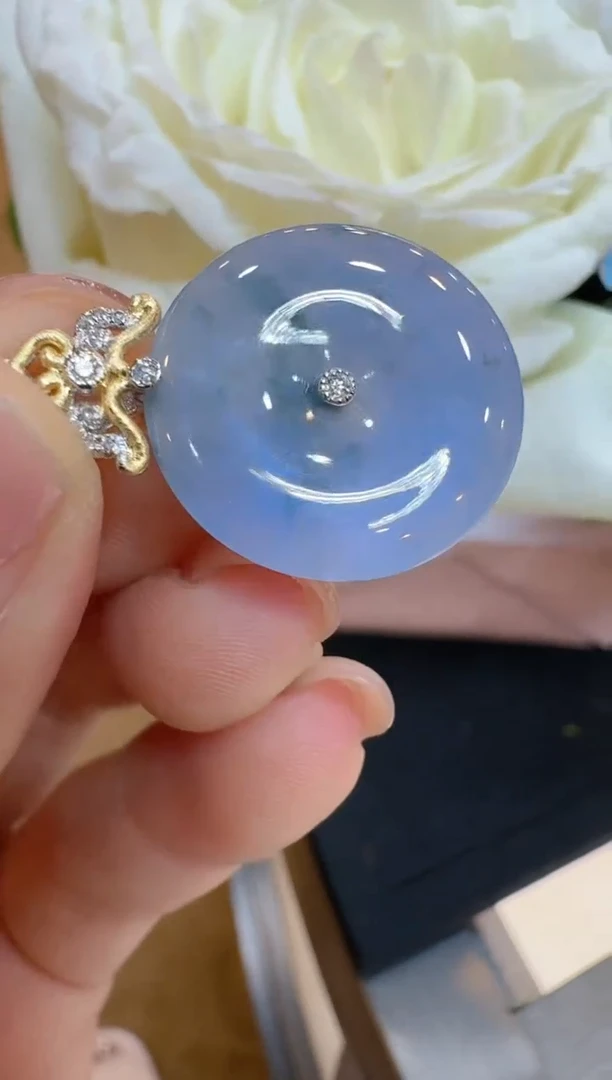 翡翠18K金镶嵌吊坠(不含链)多样性团购发一件