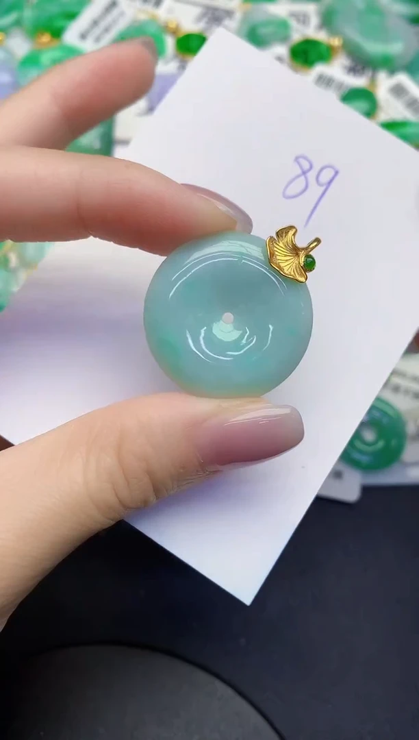 颈饰未镶嵌翡翠缅甸天然翡翠A货
