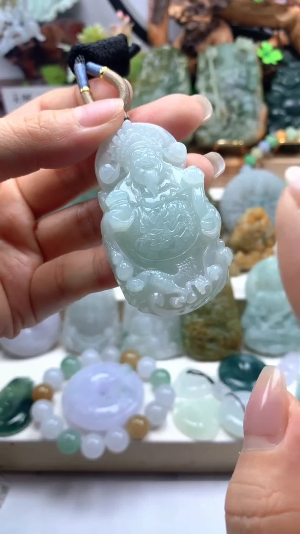 颈饰未镶嵌翡翠天然缅甸A货翡翠