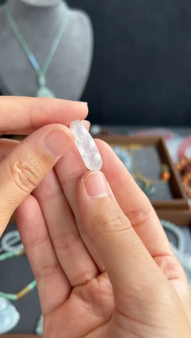 翡翠未镶嵌吊坠(不含链)213买断