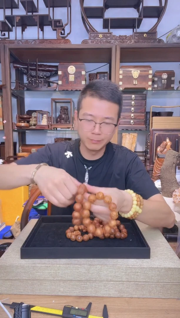 乌木类书架760崖柏瘤疤2.0单圈手串