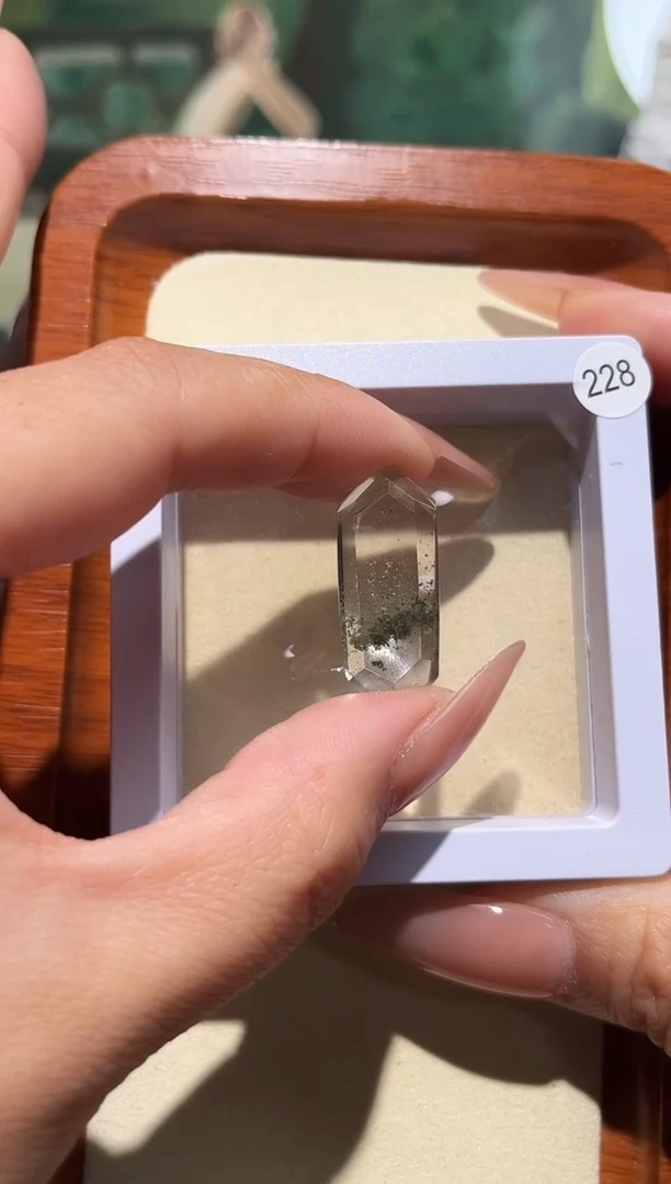 银S925镶嵌戒指水晶?**?定制