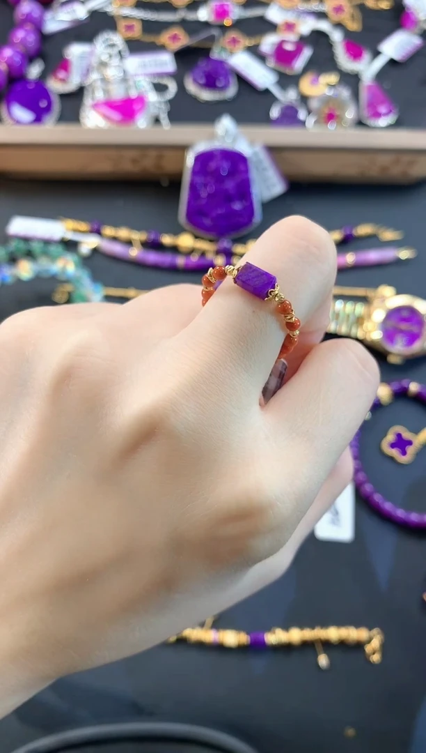 【闪购商品】苏纪石（舒俱来）.18K金镶嵌舒俱来戒圈