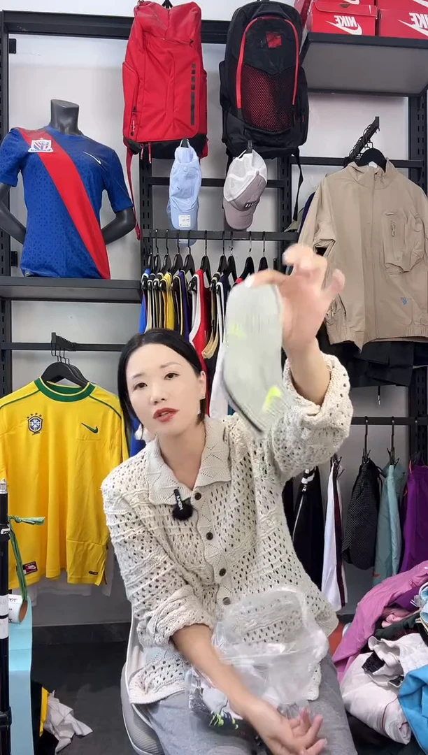 705编码 瑕疵款直播间过款为准 尺码