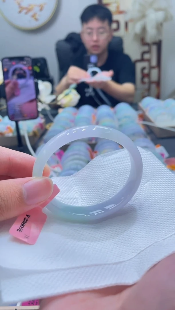 未镶嵌手镯翡翠117-56