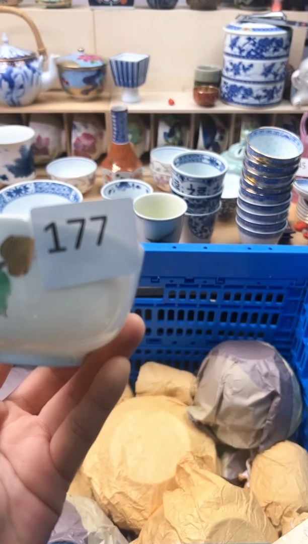 瓷片靜****8你好你好你好你好