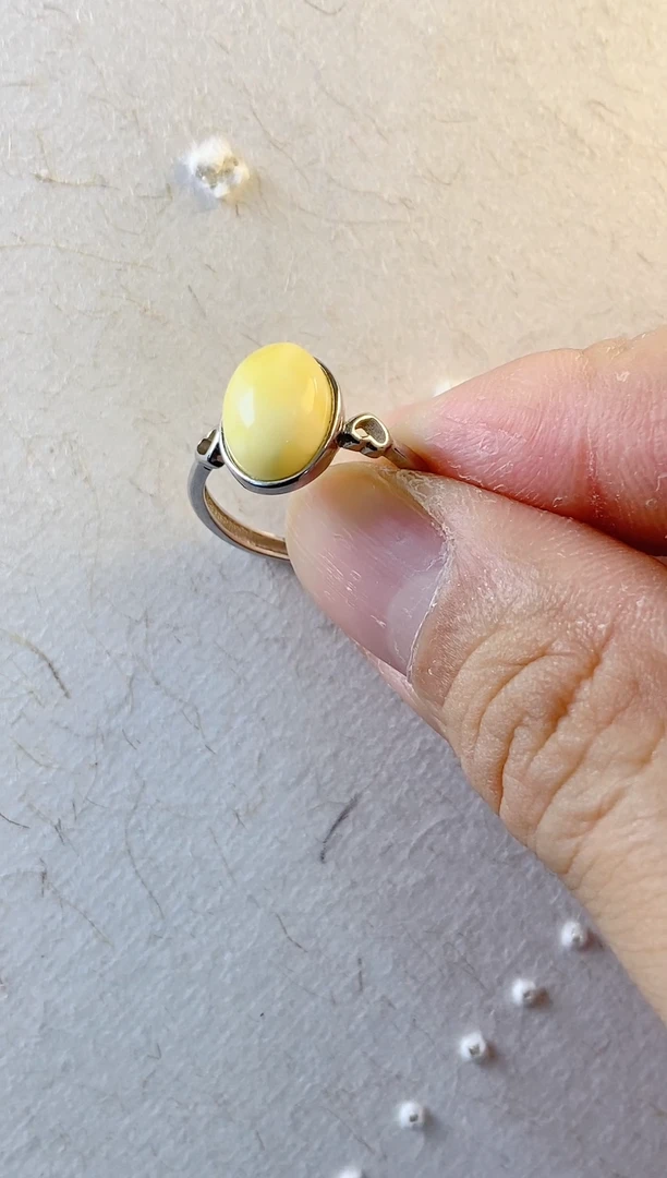 琥珀未镶嵌戒指蜜蜡戒指