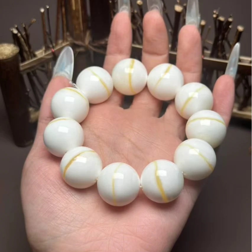 D1367珠宝玉石精选玉化壳类手串