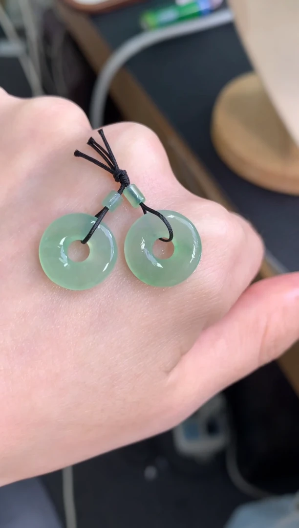 未镶嵌定制翡翠甜甜圈