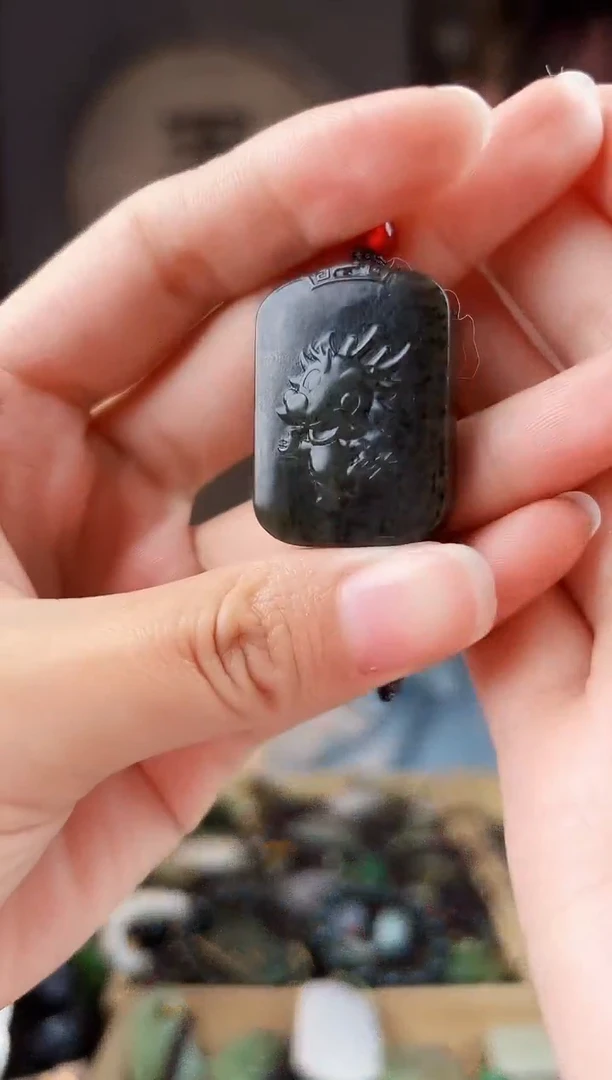 颈饰未镶嵌和田玉拍一发一，多样性发货