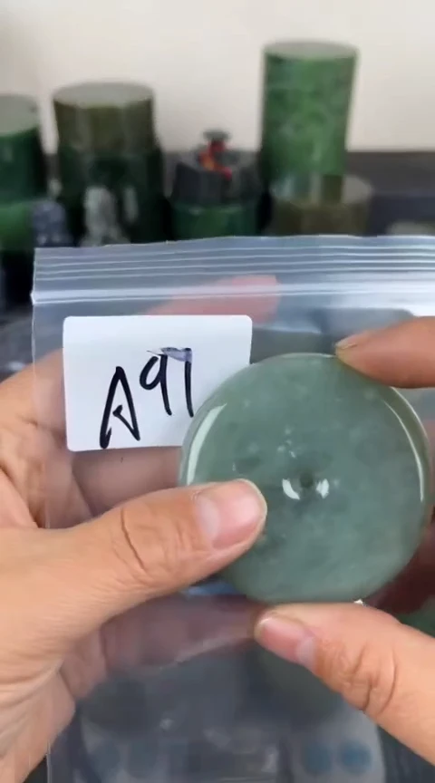 【闪购商品】和田玉珠宝半成品未镶嵌扣子