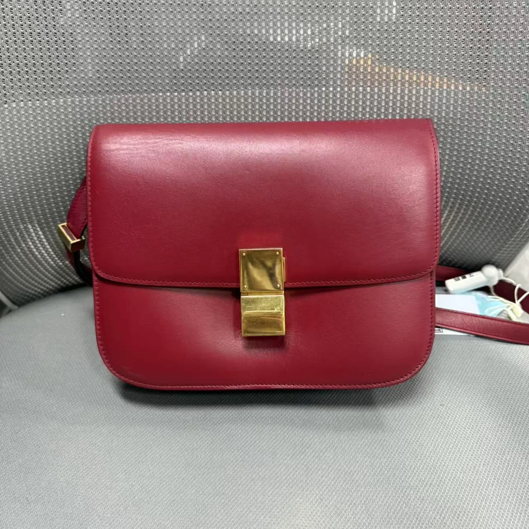 95新 Celine/思琳 玫红色中号box盒子包
