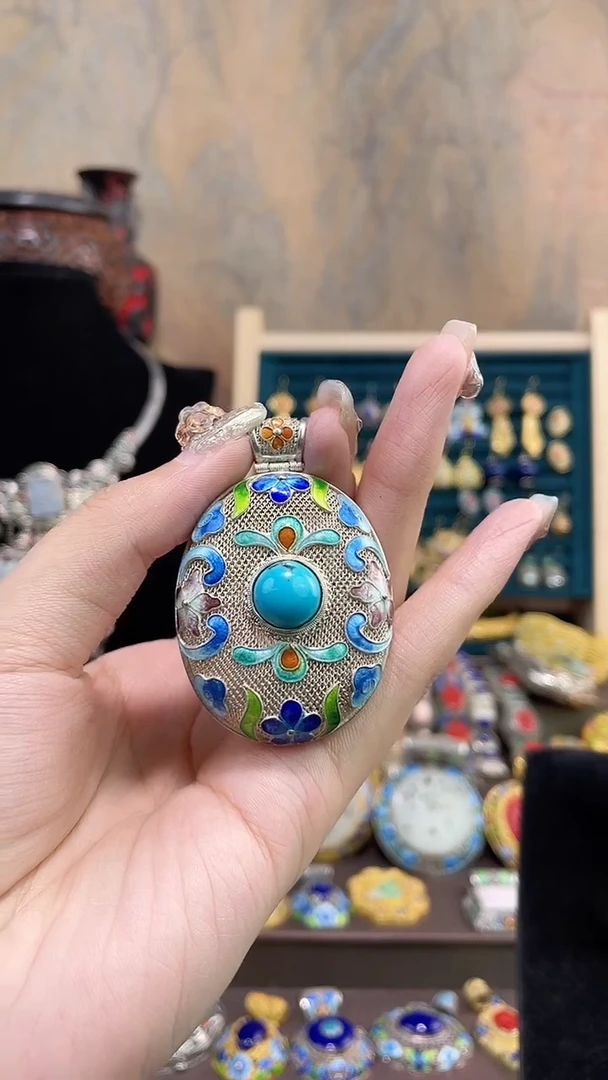 非遗手工花丝镶嵌吊坠