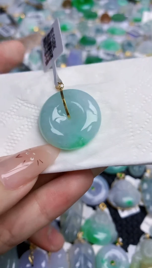 翡翠18K金镶嵌颈饰178   天然翡翠A货