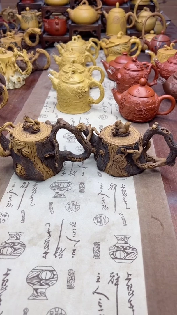 【闪购商品】茶壶2个浮雕紫砂树桩茶壶