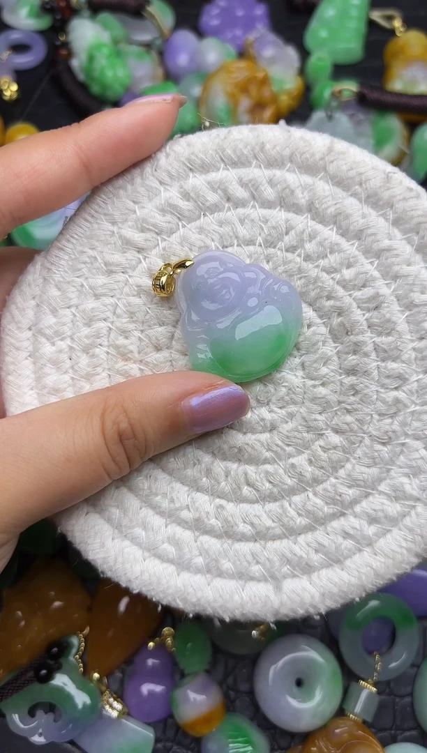 颈饰未镶嵌翡翠缅甸翡翠吊坠