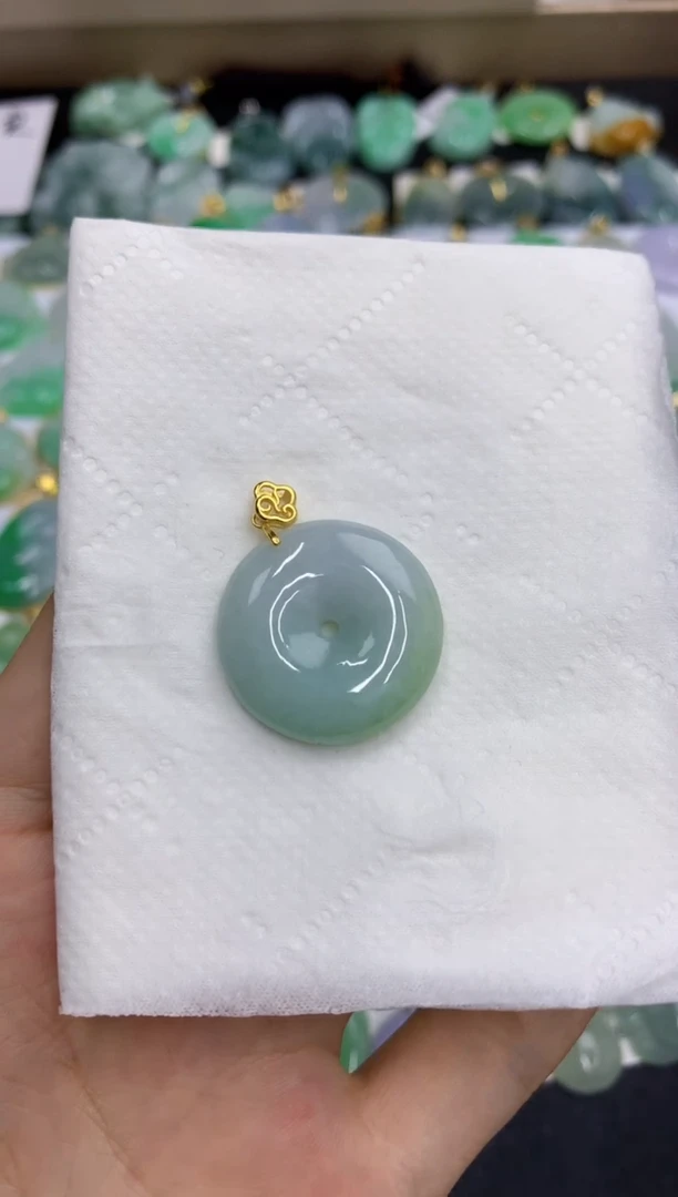 翡翠未镶嵌颈饰缅甸翡翠a货