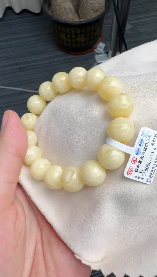 未镶嵌琥珀手串面****末蜜蜡手串