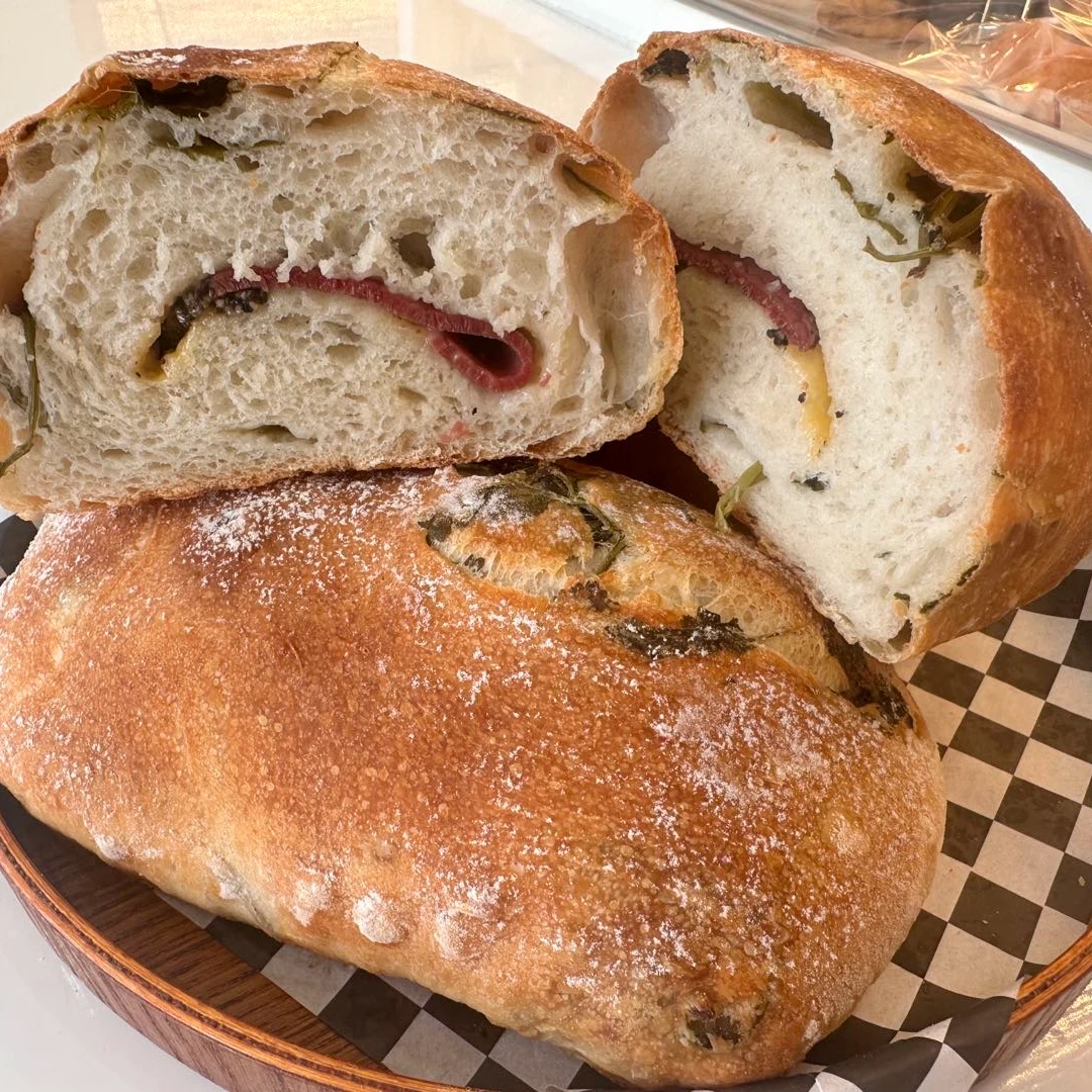 牛肉火腿香菜恰巴塔