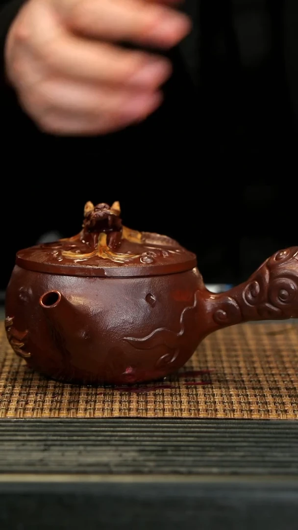 【闪购商品】紫砂茶壶孤102祥龙侧把