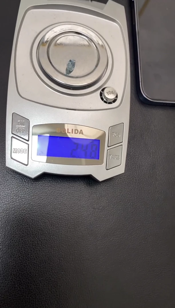 合成（培育）尖晶石裸石未镶嵌海蓝宝