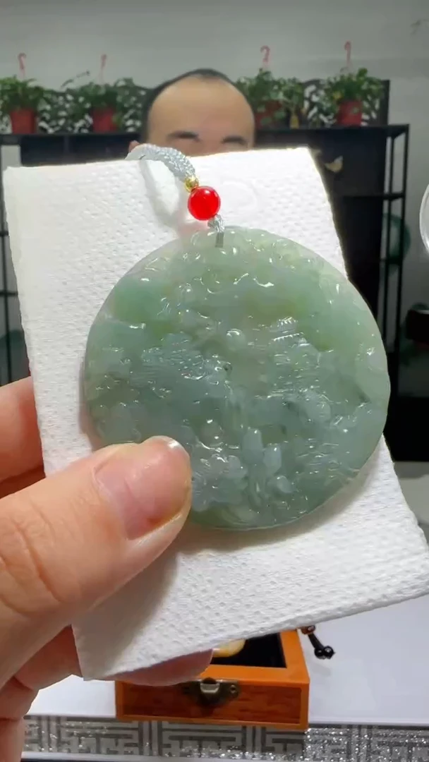 【闪购商品】翡翠颈饰未镶嵌天然翡翠A货吊坠