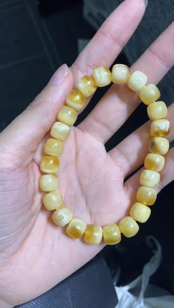 南红玛瑙手串未镶嵌（静）老型手串