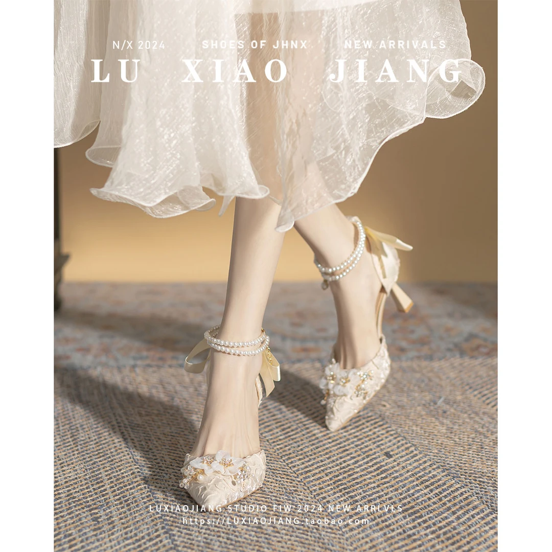 气质鞋子女士2025新款百搭宴会甜美尖头细跟中跟丝带高跟鞋旗袍鞋