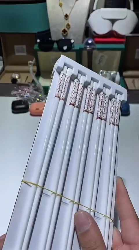 瓷片生活的本意就是开心@@1