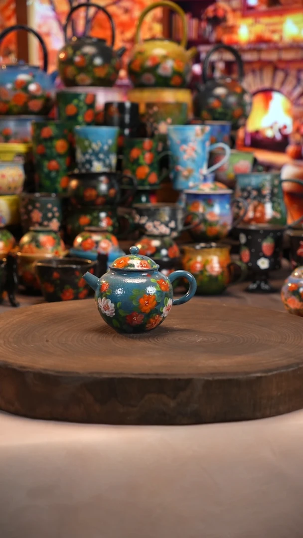 油画   釉下彩   壶