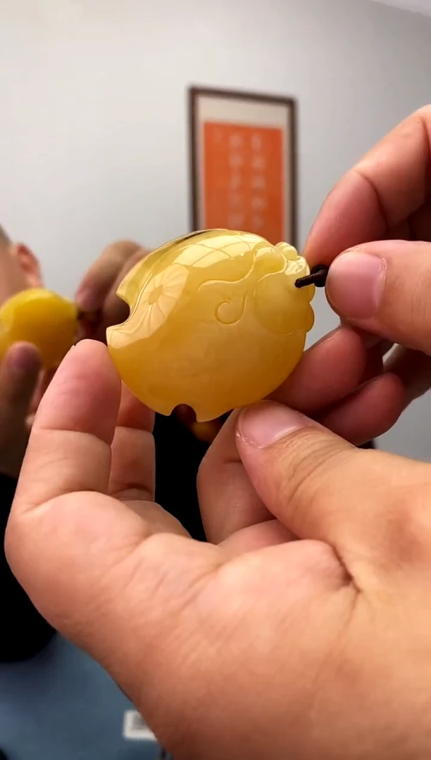 未镶嵌蜜蜡珠宝奇石假一罚十，发一件022