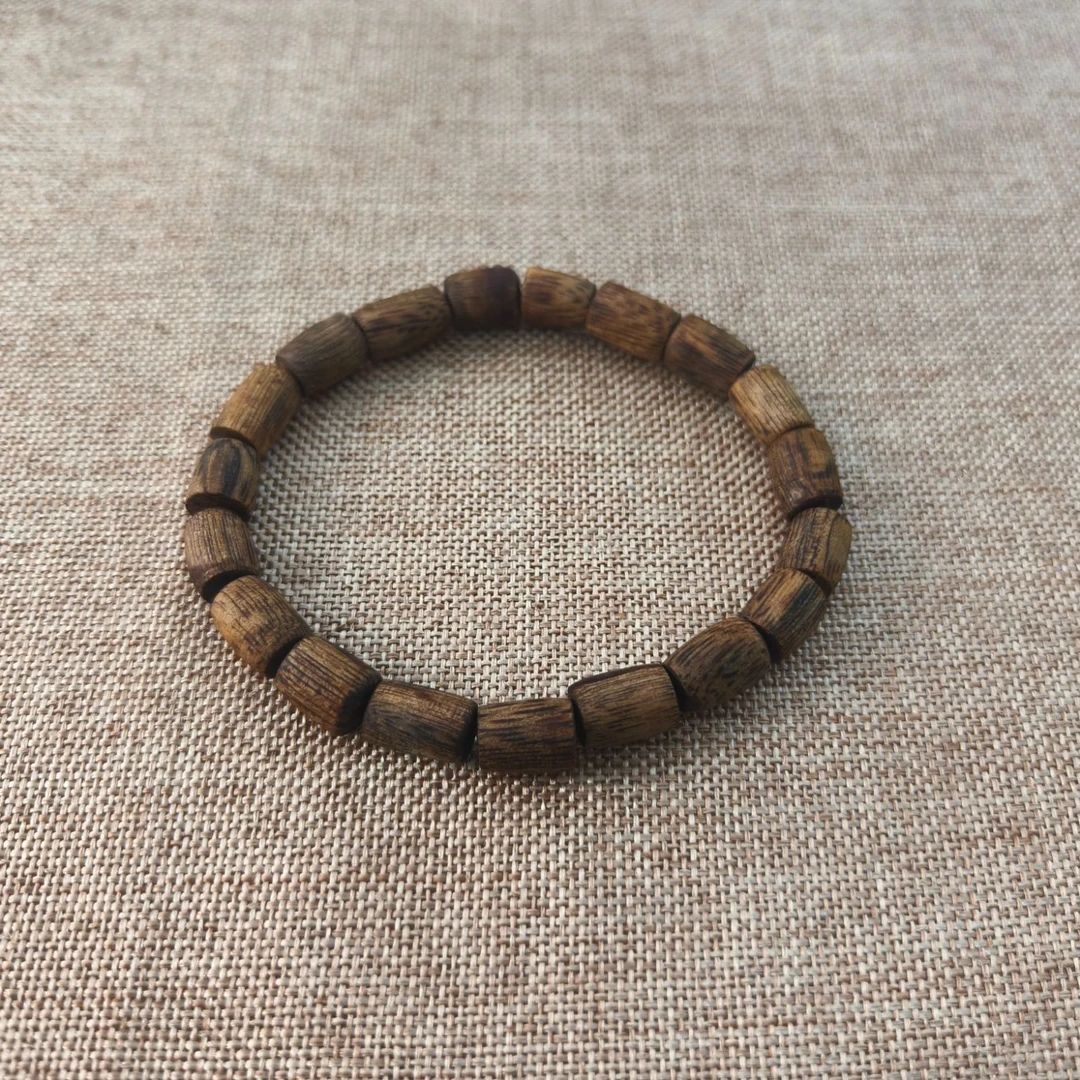 沉香碎屑 奇楠沉香桶珠单圈多样性发一