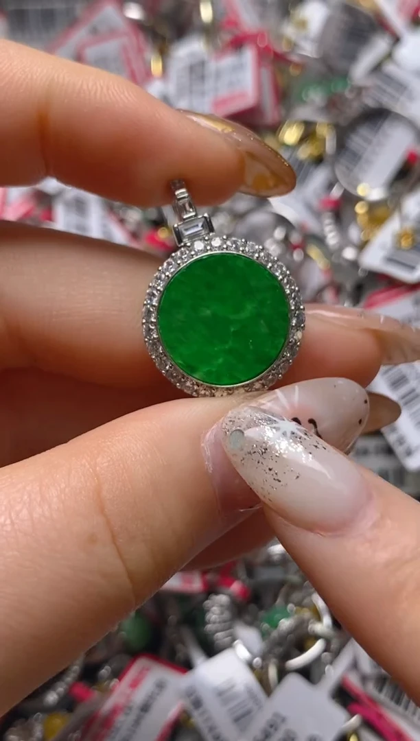 银S925镶嵌戒指翡翠百内无证书