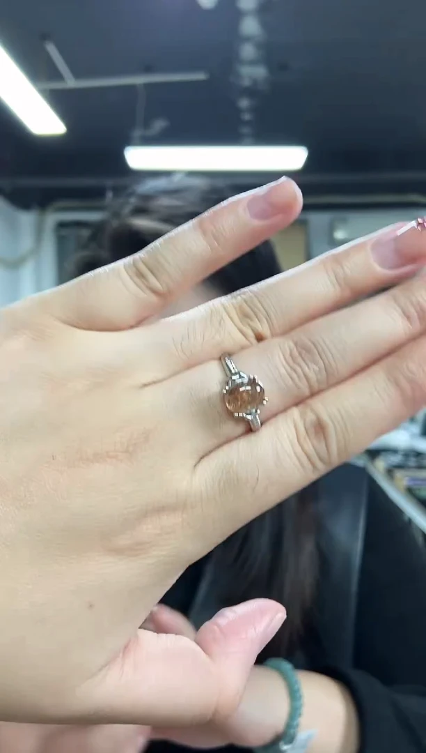 【闪购商品】水晶戒指未镶嵌多样性发其一颜色微差