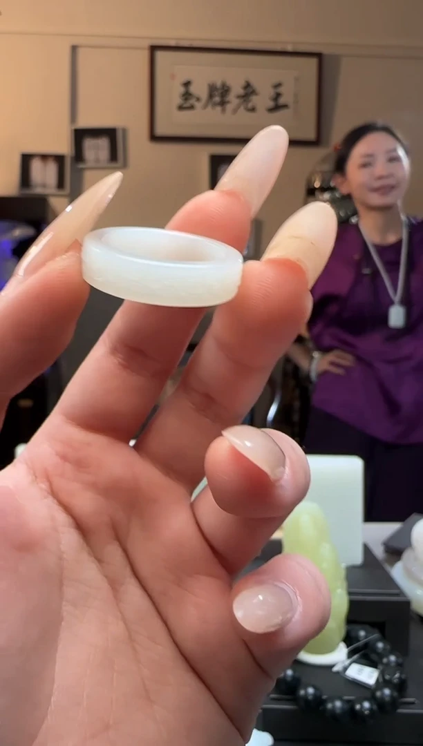 【闪购商品】和田玉白玉戒指未镶嵌（17-18）