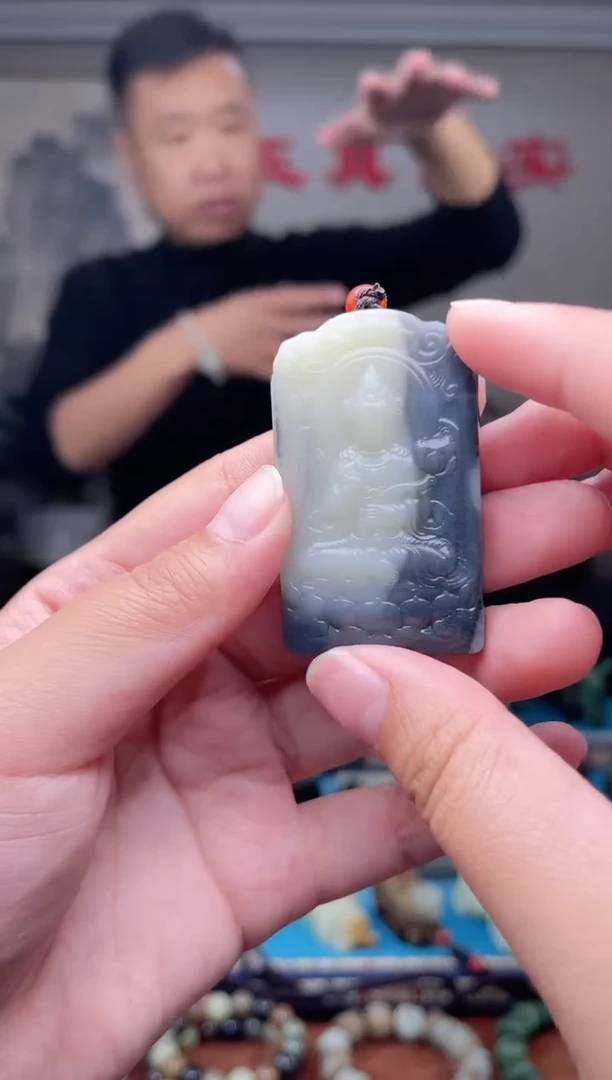 未镶嵌和田玉挂件1