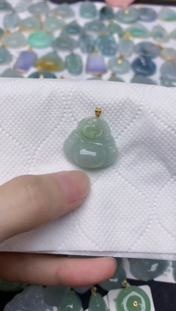 翡翠18K金镶嵌颈饰天然A货翡翠