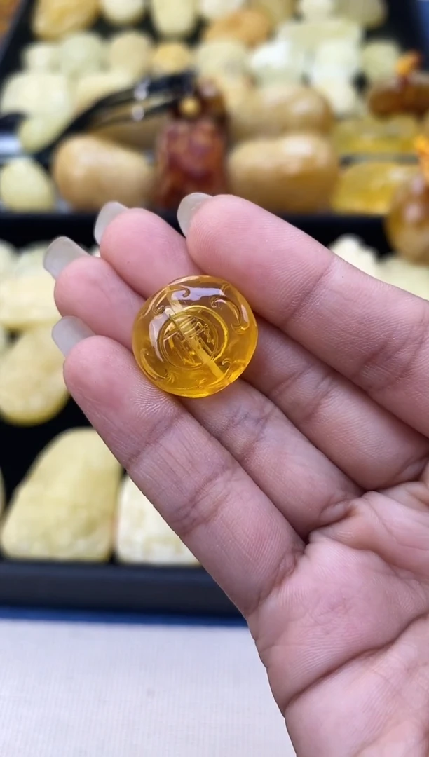 未镶嵌琥珀裸石天然琥珀蜜蜡