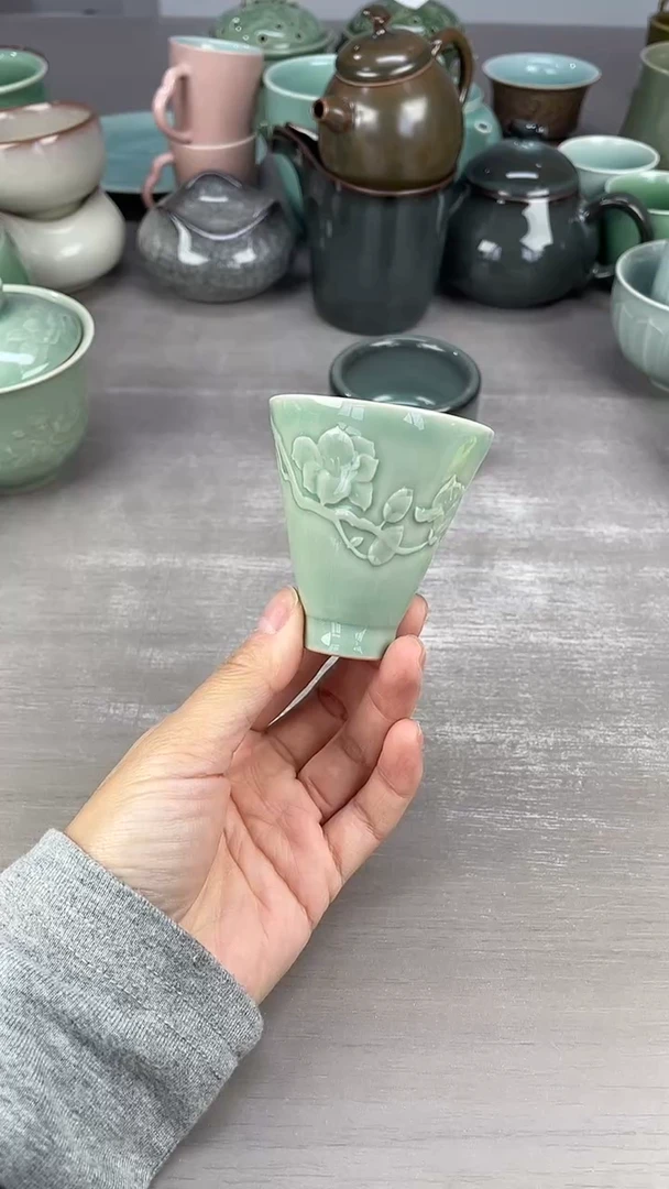 青瓷仓储清仓福利
