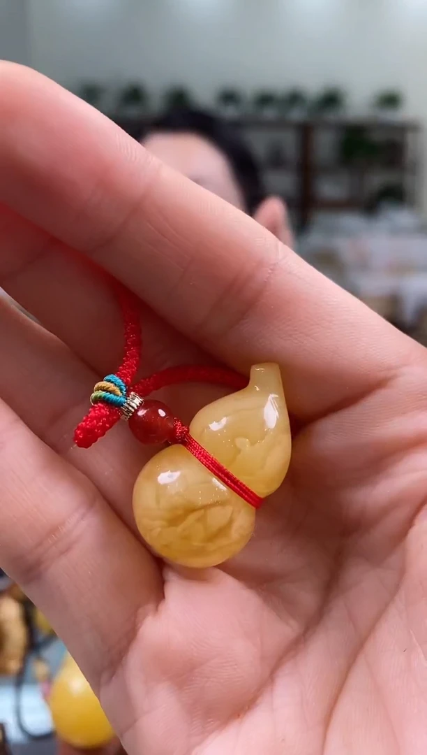 【闪购商品】琥珀颈饰未镶嵌吊坠