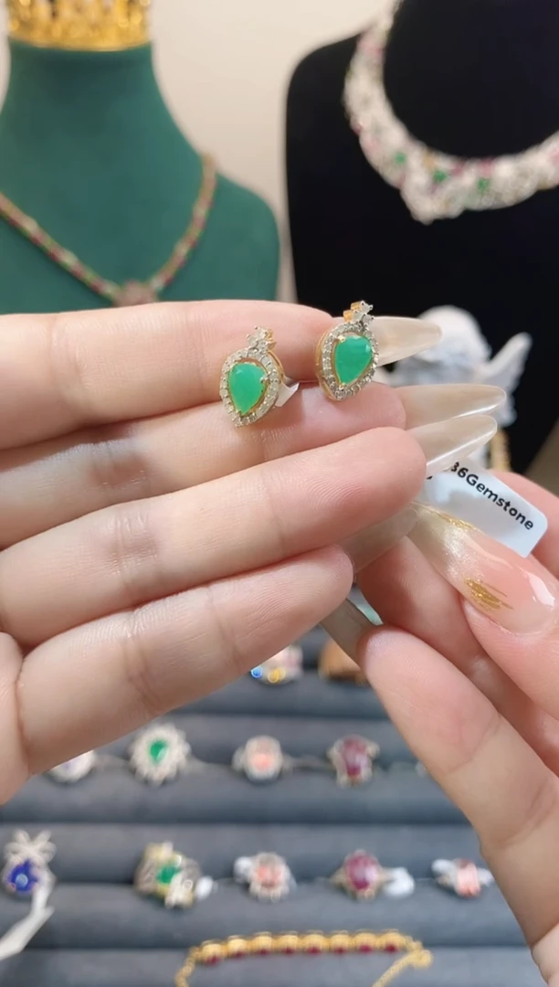 未镶嵌耳饰祖母绿天然祖母绿耳饰1.53ct