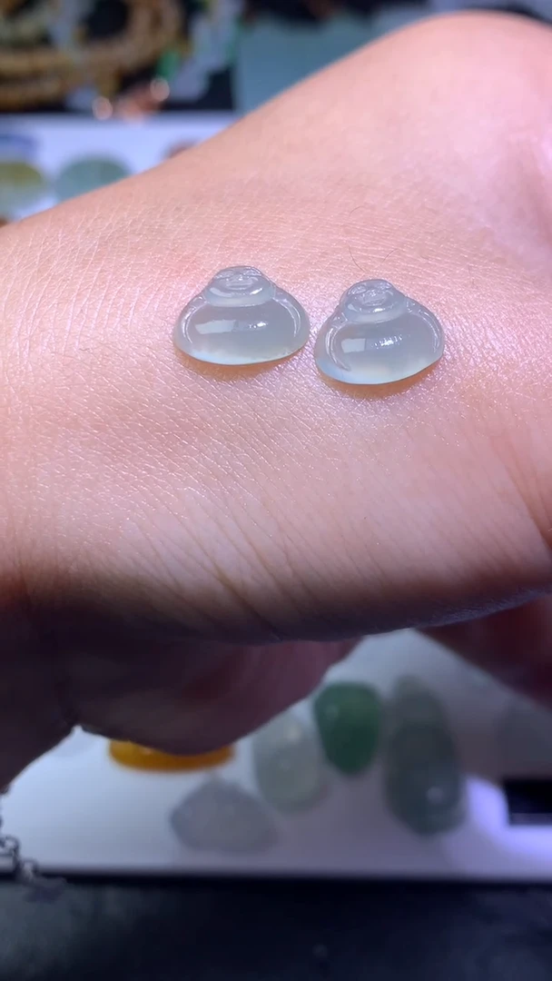 未镶嵌定制翡翠毛货