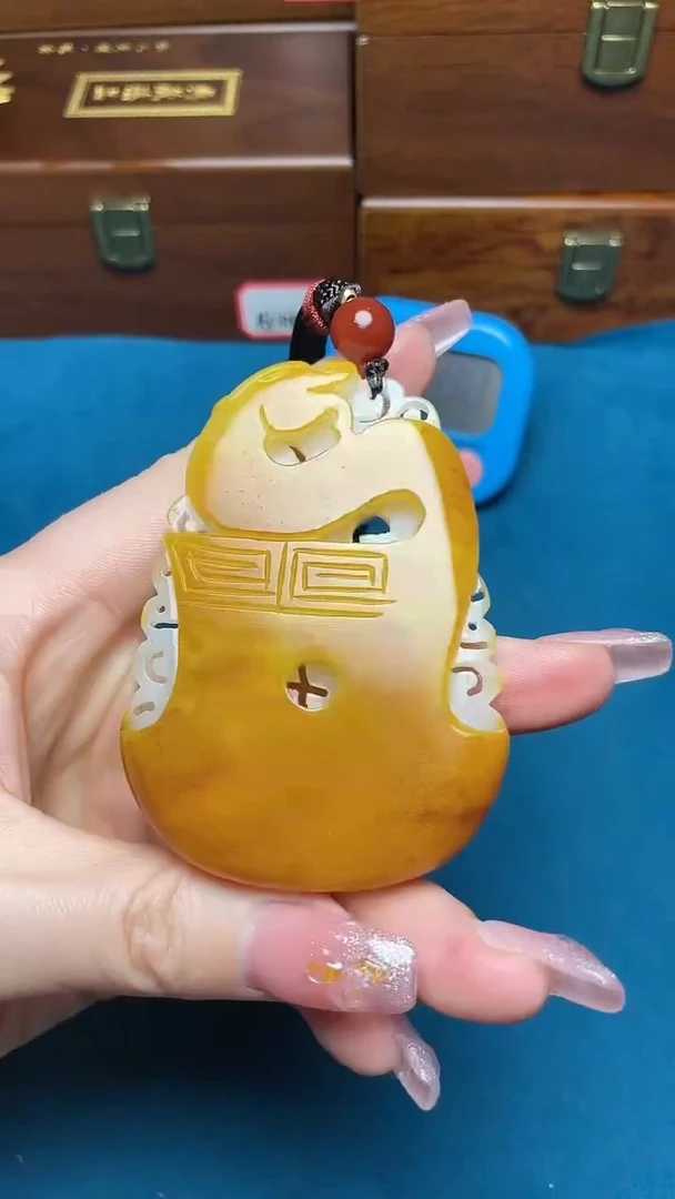 【闪购商品】和田玉把件未镶嵌和田玉