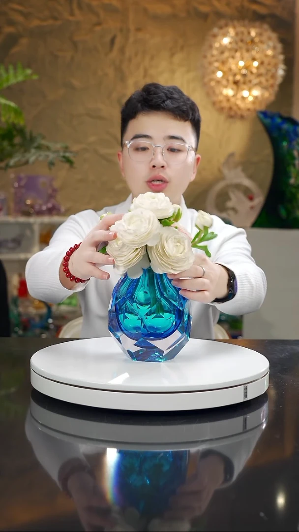 手工艺品琉璃宝石蓝切面香薰瓶大号