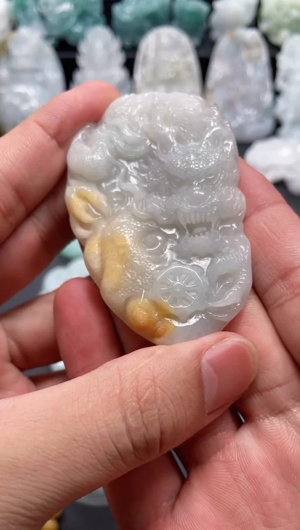 翡翠未镶嵌颈饰天然翡翠a货