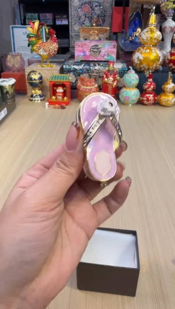 217七宝紫色小拖鞋