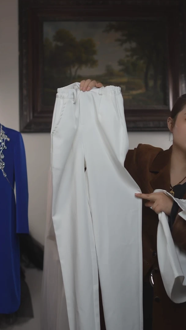 了130普通库艺桐轩儿童礼服