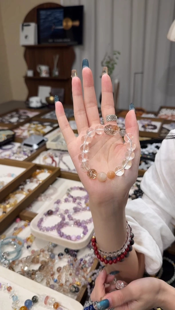 水晶摆件未镶嵌红兔毛 白阿赛 黑金超随型